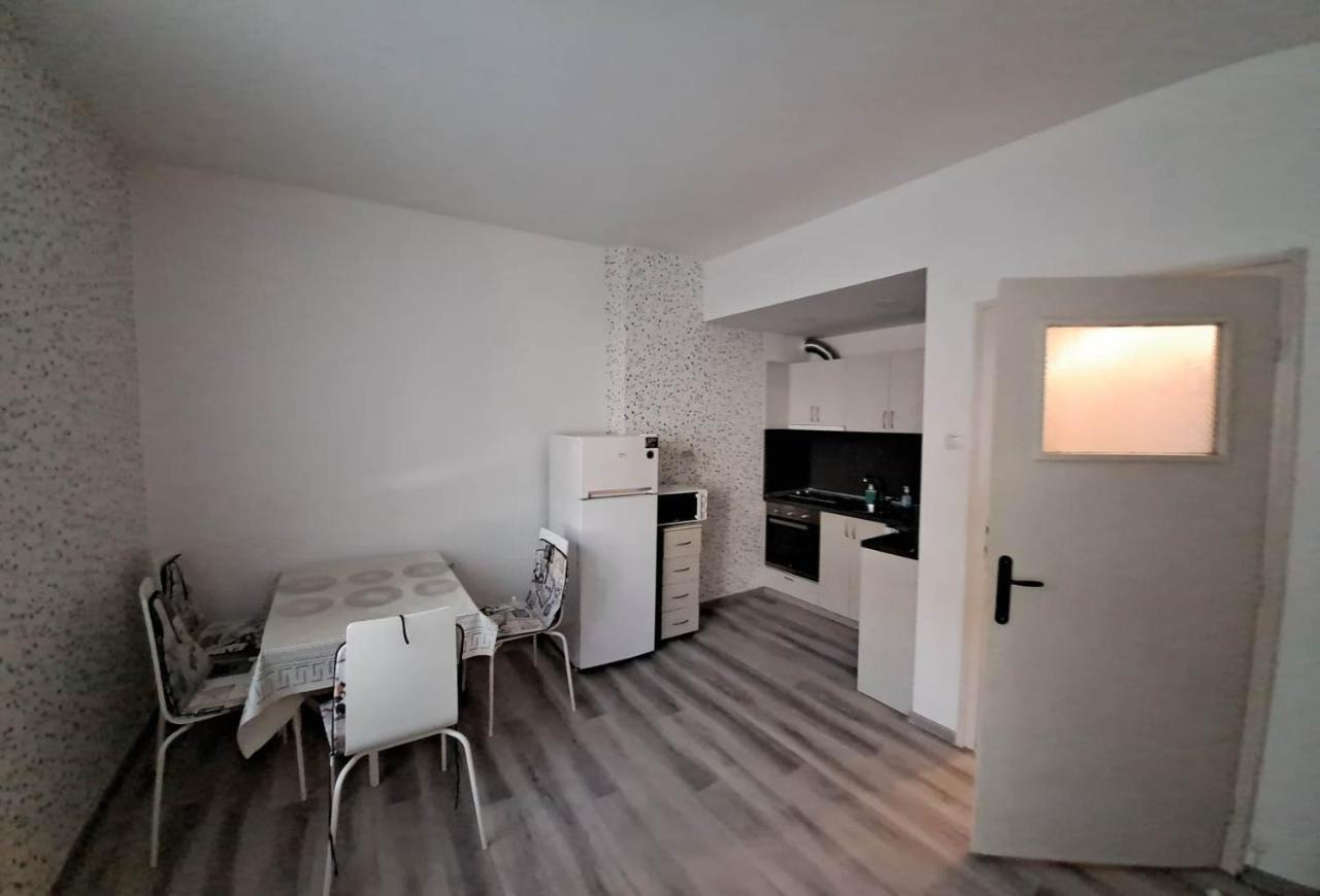 Alana Apartment Stara Zagora Exteriör bild